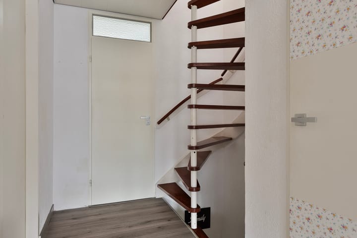 Foto 19 van Staringstraat 226