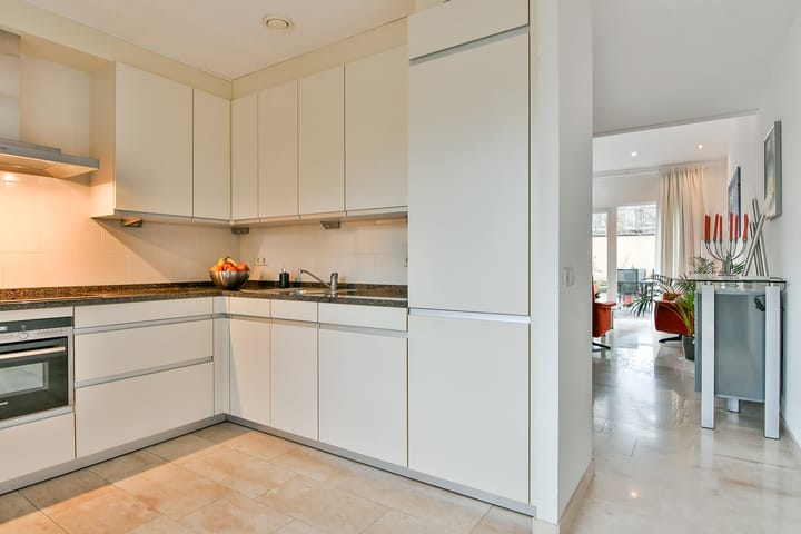 Foto 14 van Veldbloemstraat 16