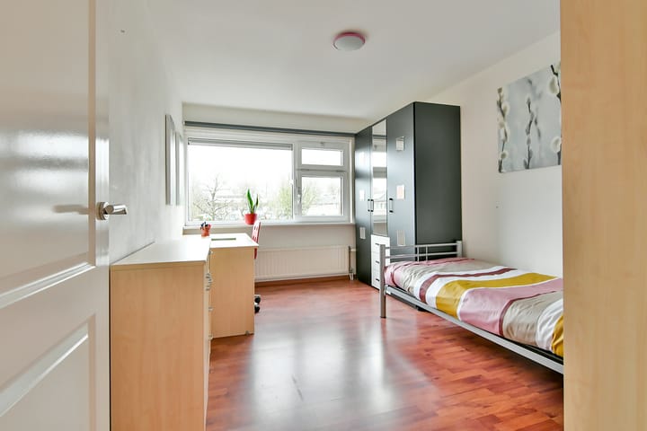 Foto 24 van Veldbloemstraat 16