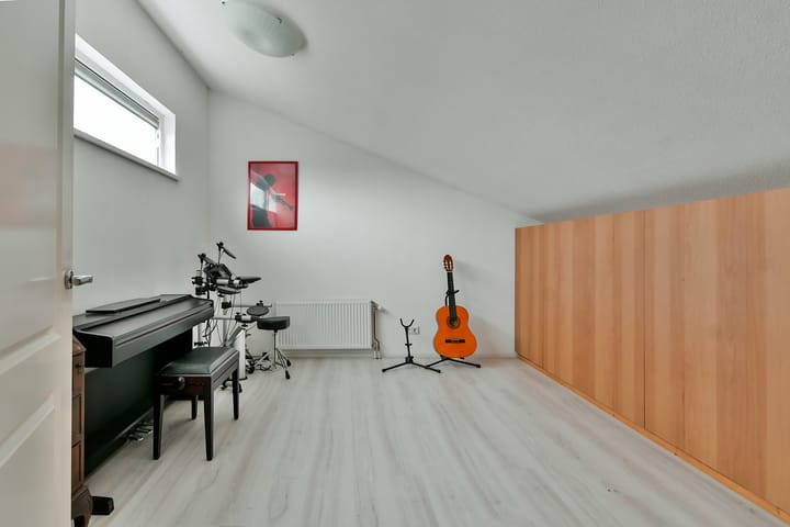 Foto 34 van Veldbloemstraat 16