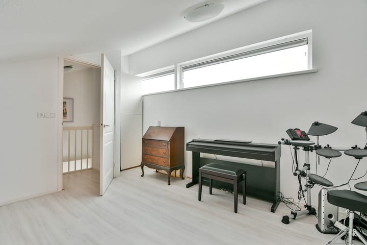 Foto 35 van Veldbloemstraat 16