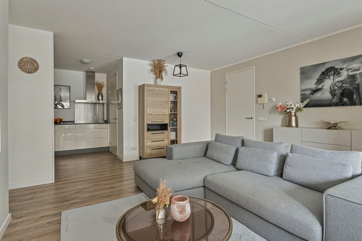 Foto 11 van Anton Philipslaan 136