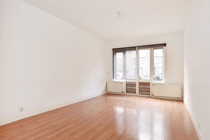 Foto 10 van Anjelierstraat 26