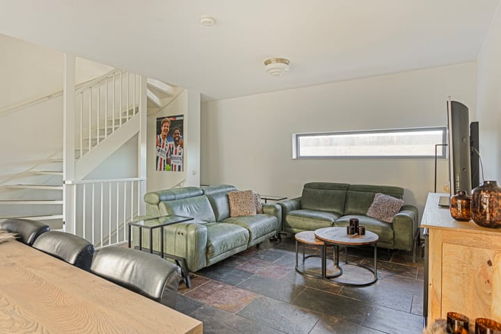 Foto 16 van Sporenring 220