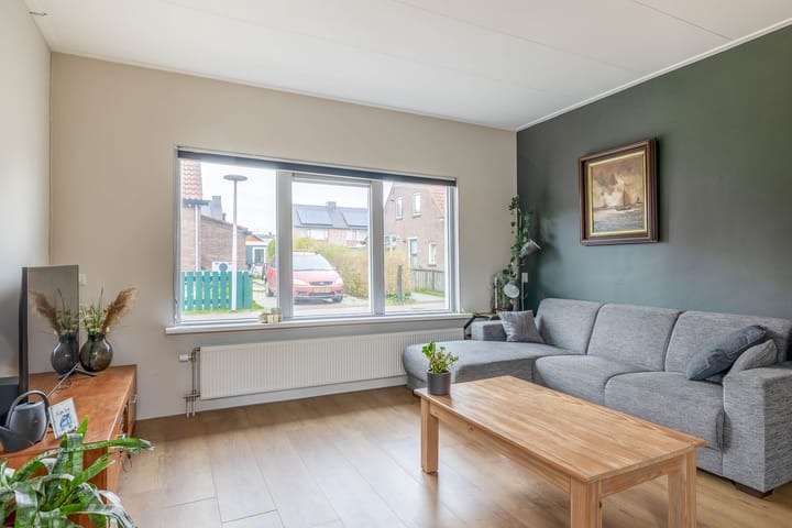 Foto 2 van Schoolstraat 66