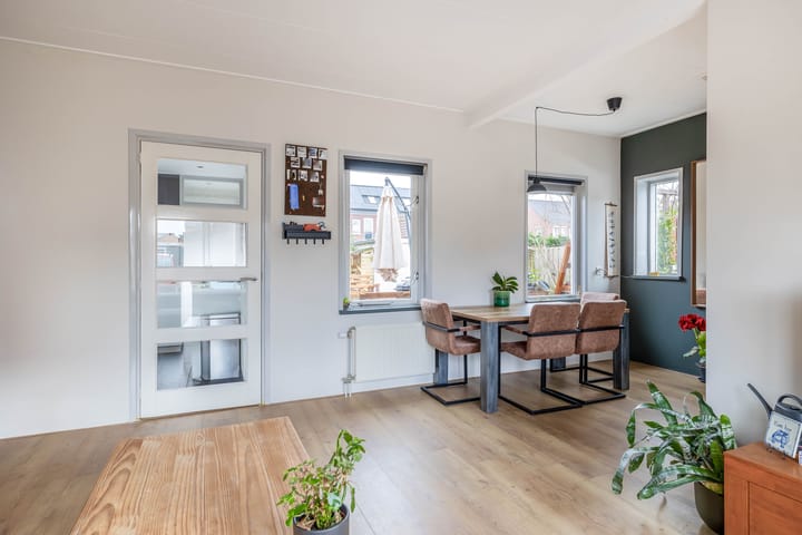 Foto 8 van Schoolstraat 66