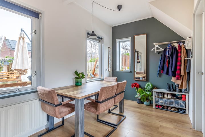 Foto 10 van Schoolstraat 66