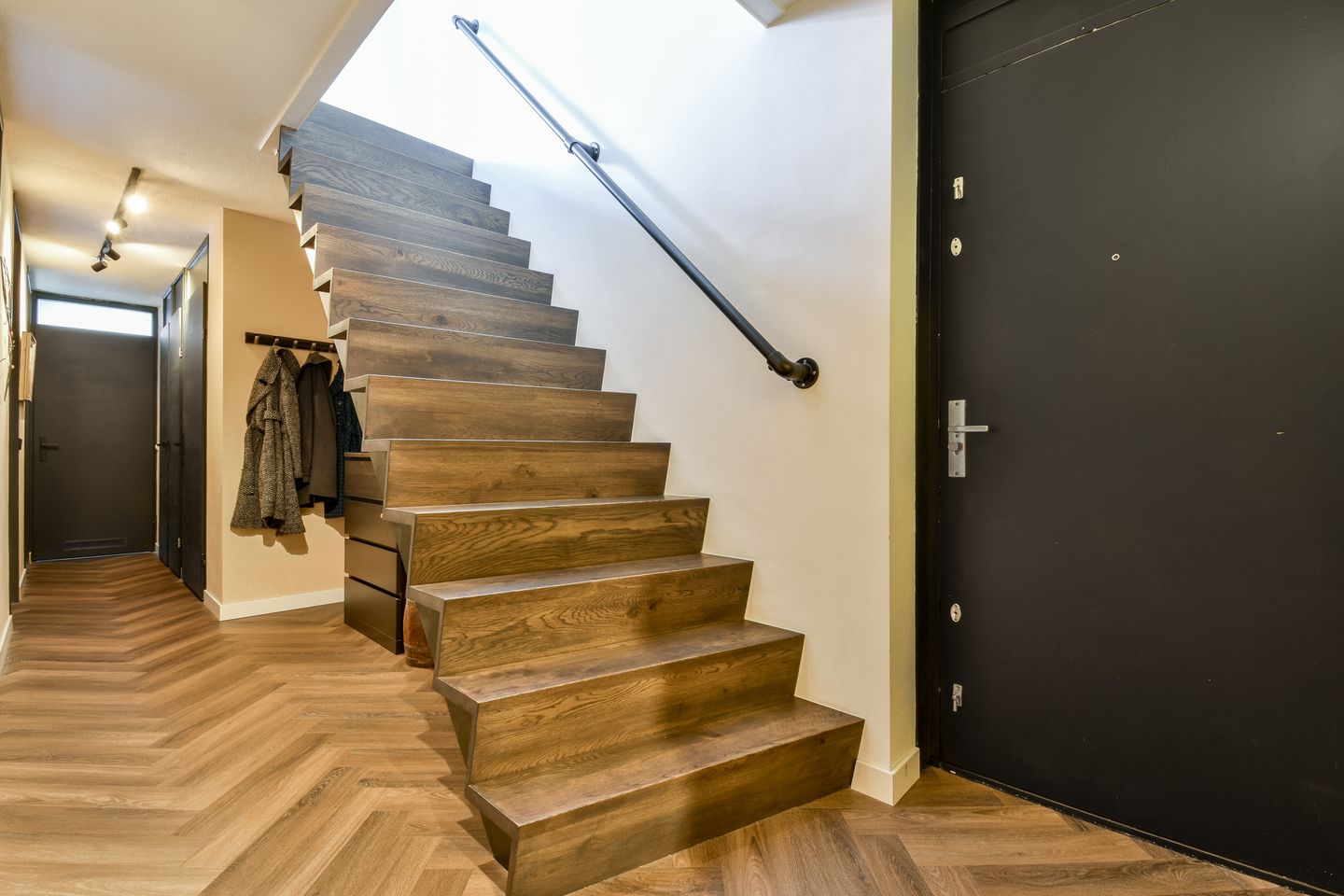 Photo 5 of Ibrahim Moustafapad 14