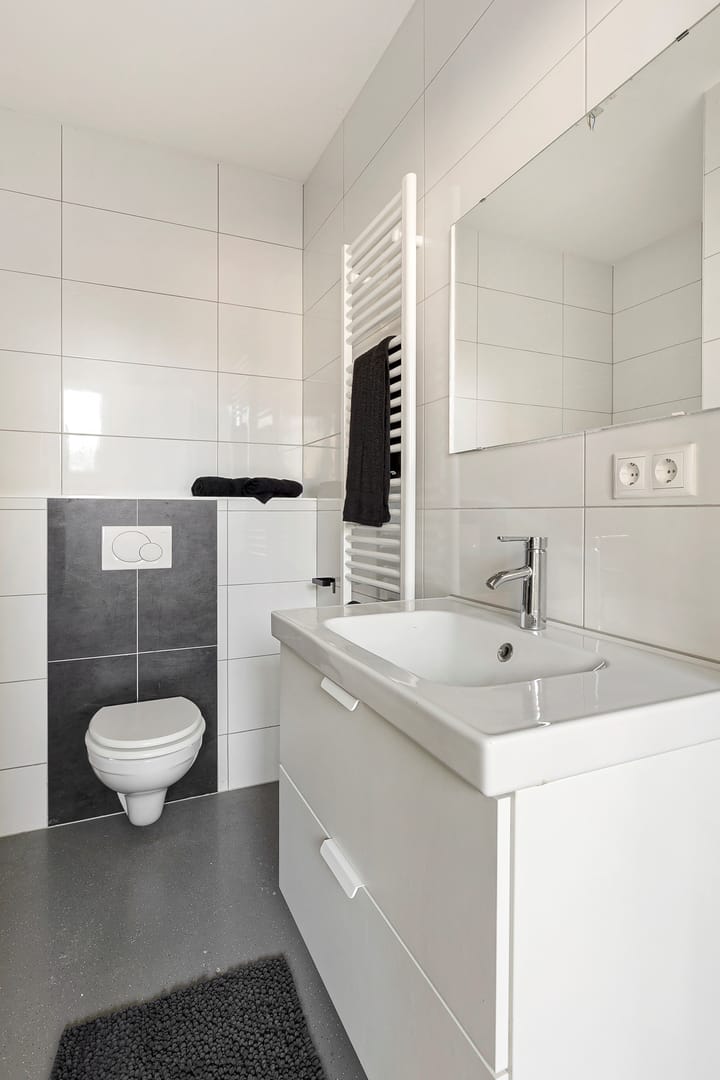 Foto 15 van Hartman Sannesstraat 8-E