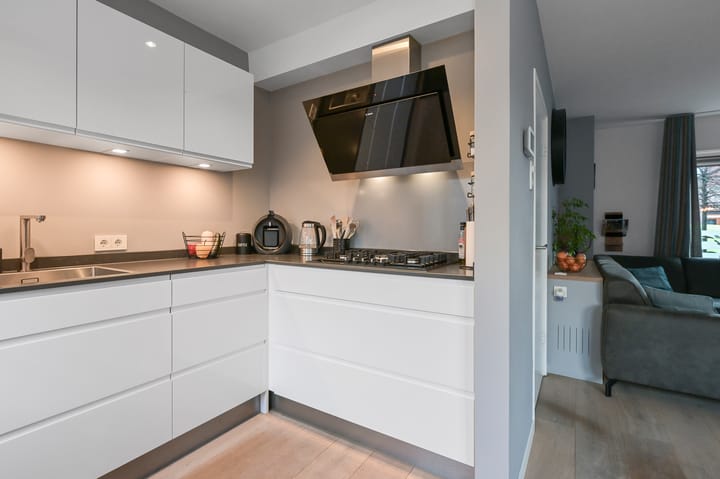 Foto 10 van Buitendorpstraat 68