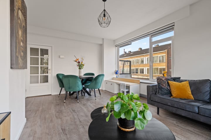 Foto 7 van Kerstroosstraat 4-A