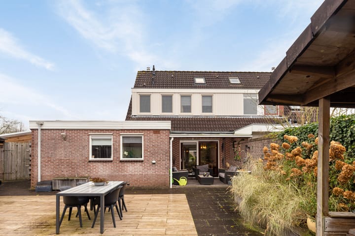 Foto 3 van Landschrijverlaan 8