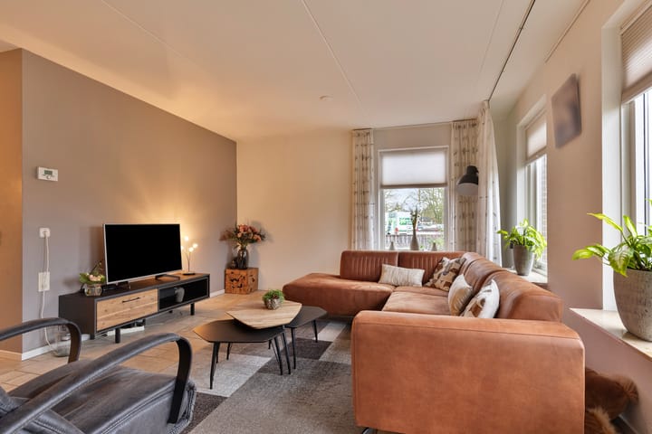 Foto 4 van Landschrijverlaan 8