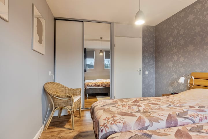 Photo 21 of Landschrijverlaan 8