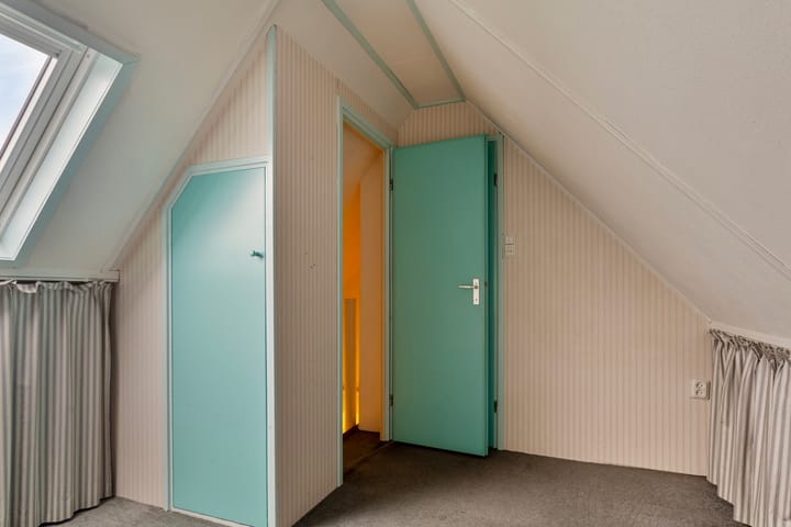 Photo 27 of Landschrijverlaan 8