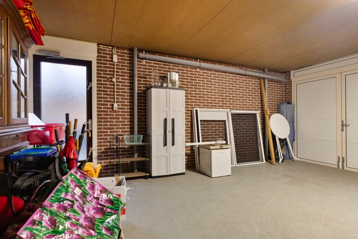 Foto 32 van Landschrijverlaan 8