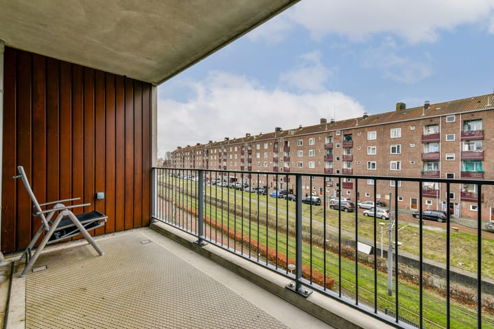 Foto 16 van Willem Baerdesenstraat 44