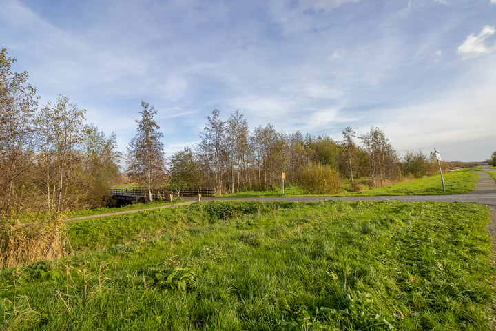 Bekijk foto 35 van Hazerswoudestraat 344