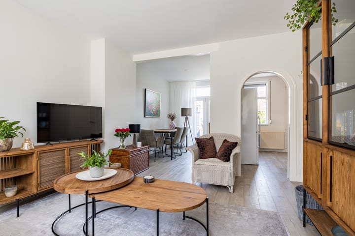 Foto 4 van Jan van Bruhezestraat 10