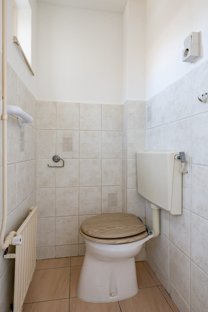 Foto 13 van Jan van Bruhezestraat 10