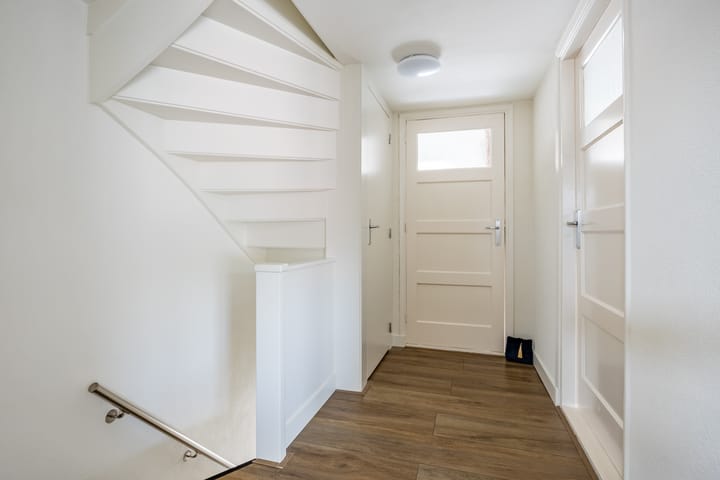 Foto 14 van Jan van Bruhezestraat 10