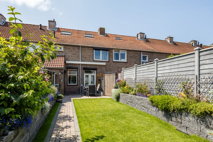 Foto 27 van Jan van Bruhezestraat 10