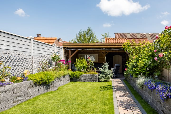 Foto 31 van Jan van Bruhezestraat 10