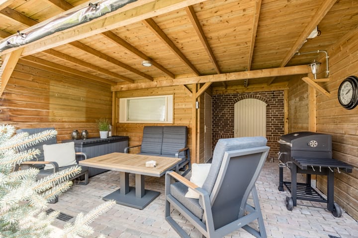 Foto 33 van Jan van Bruhezestraat 10