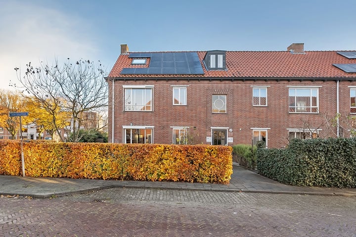 View photo 1 of Jacob Gillesstraat 24