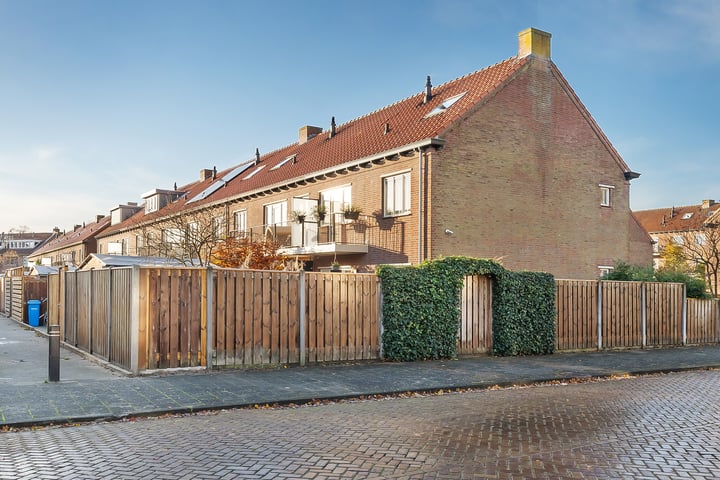 View photo 38 of Jacob Gillesstraat 24