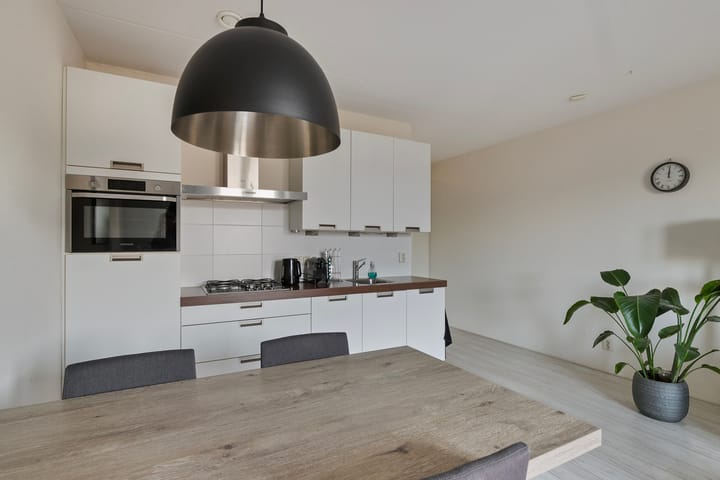 Foto 10 van Hooftstraat 71-D