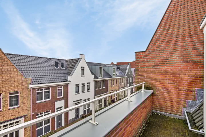 Foto 27 van Hooftstraat 71-D