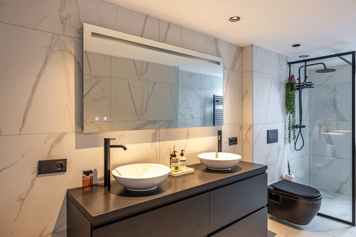 Foto 31 van Wester Badstraat 8