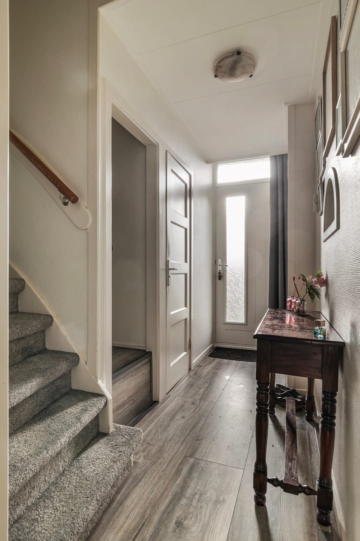 Foto 6 van Oud Emmeloorderweg 21-B