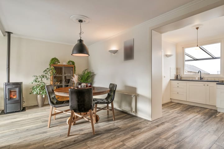 Foto 14 van Oud Emmeloorderweg 21-B