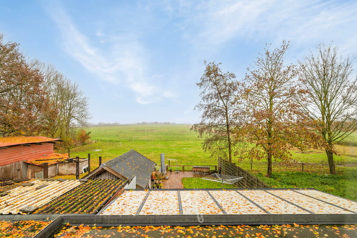 Foto 35 van Oud Emmeloorderweg 21-B