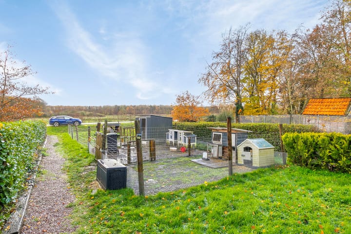 Foto 36 van Oud Emmeloorderweg 21-B