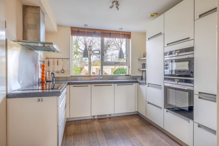 Foto 14 van Jac.P. Thijsselaan 27