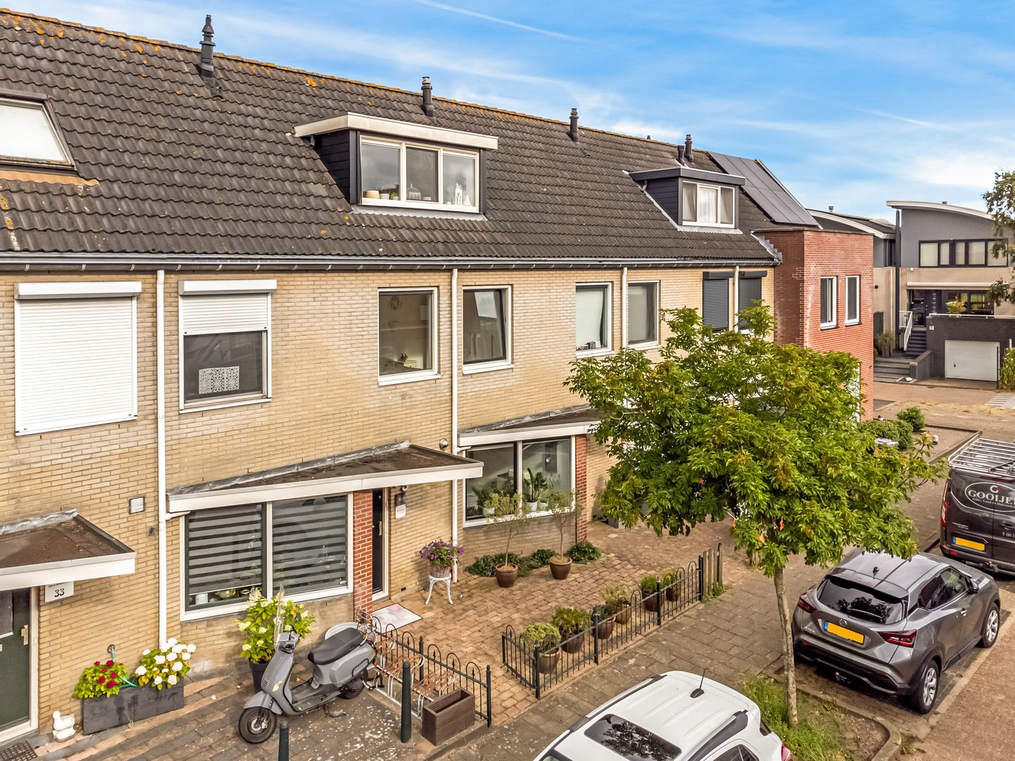 Foto 1 van Irving Berlinstraat 35