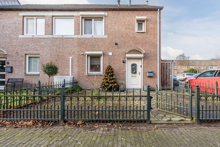 Foto 1 van Veldmoeren 23