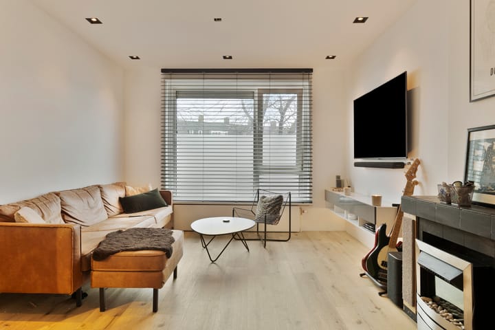 Foto 2 van Van Oestendestraat 23-A