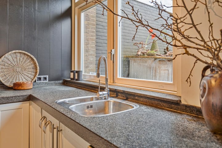 Foto 10 van Mozartstraat 49