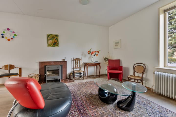 Foto 7 van van Essenstraat 48