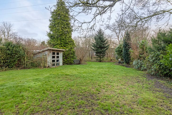 Foto 29 van van Essenstraat 48