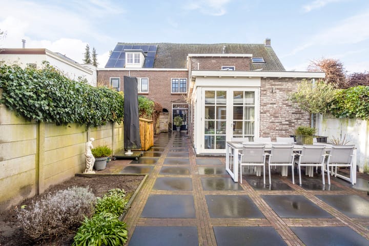 Foto 45 van Oranjelaan 18