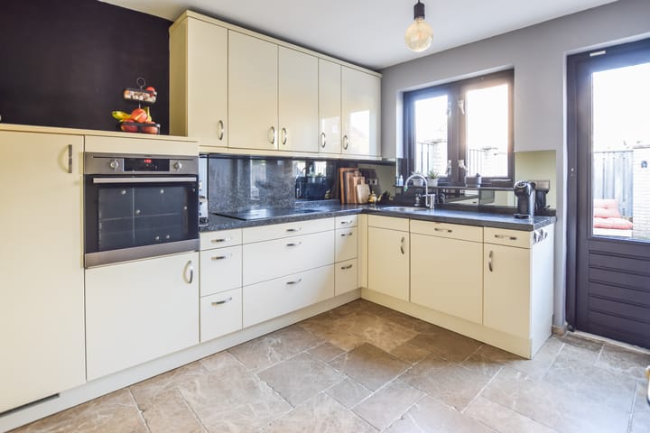 Foto 19 van Goudpiasterstraat 3