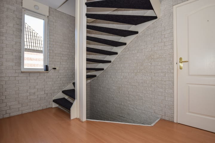 Foto 30 van Goudpiasterstraat 3