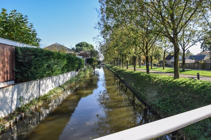 Bekijk foto 41 van Goudpiasterstraat 3