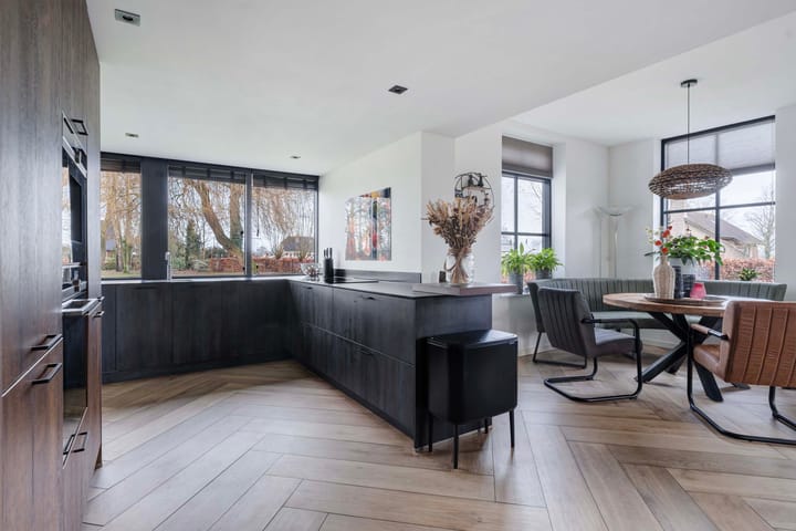 Foto 2 van Teugseweg 3