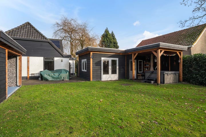 Foto 19 van Teugseweg 3